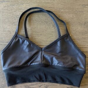 NWOT Alo Lavish Black V-Neck Bralette Size Small Light Support